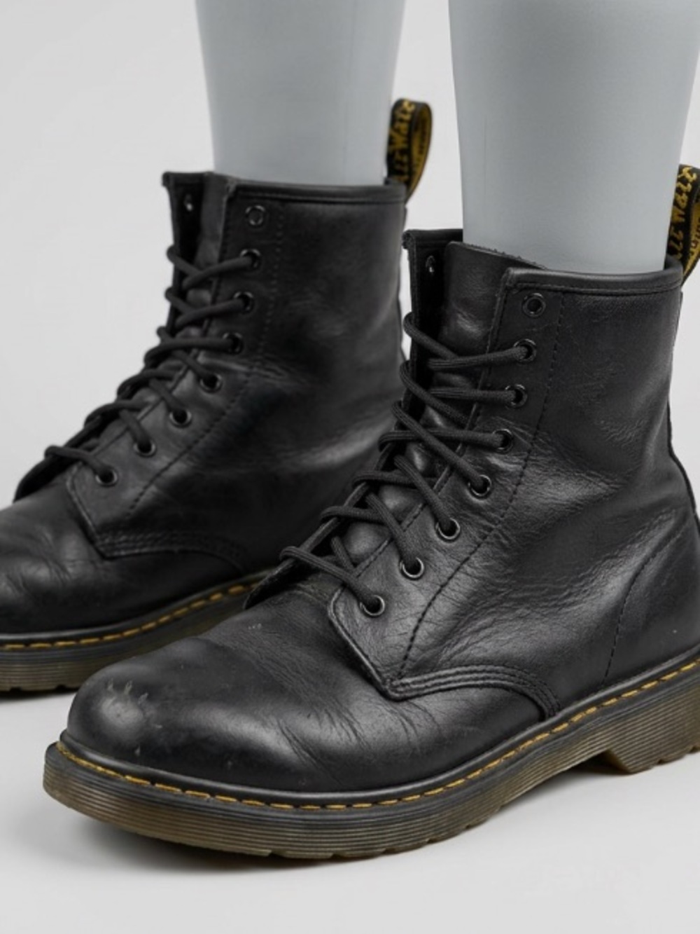 Dr. Martens Black Leather Lace-Up Combat Boots Sz 6 Women